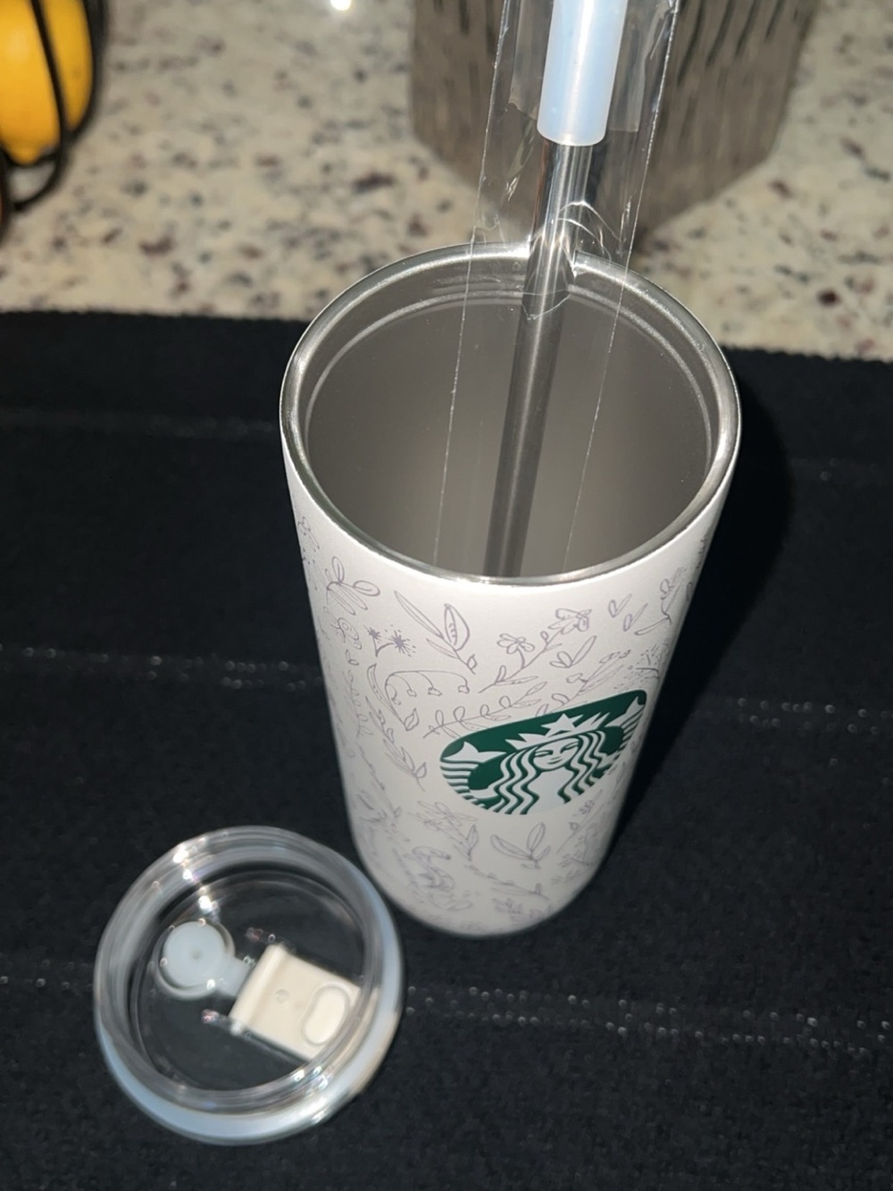 New- Starbucks vs Disney Limited Edition Release -Winnie the Pooh 24oz. Tumbler - Picture 8 of 11